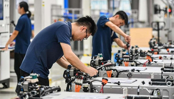 La Chine soutient le développement accéléré des véhicules à hydrogène                    En tant que source d'énergie secondaire verte et à faible teneur en carbone avec de riches sources, l'énergie hydrogène est considérée comme l'énergie propre ayant le plus grand potentiel de développement au 21e siècle.